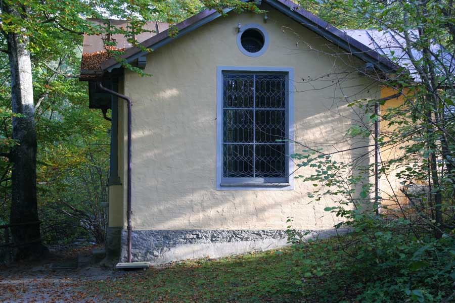 Hausbachklamm - Weiler - Lourdesgrotte - Kapfmühle /  Die Lourdesgrotte